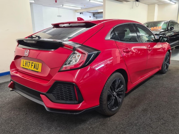 Used Honda Civic 2017 for sale - 75430599: Photo 12