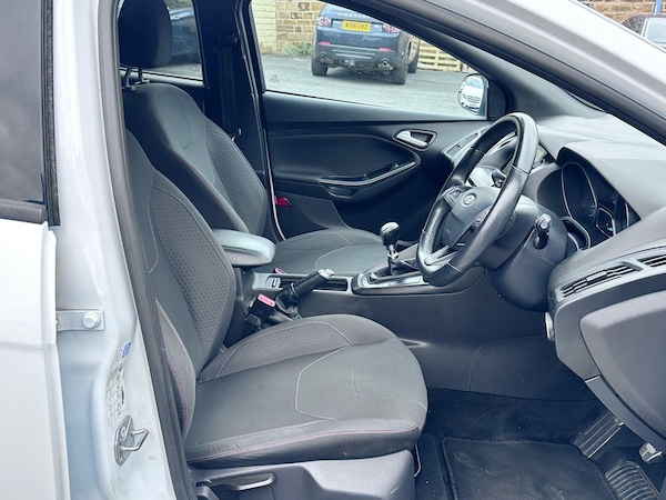 Used Ford Focus 2018 for sale - 76179597: Photo 12