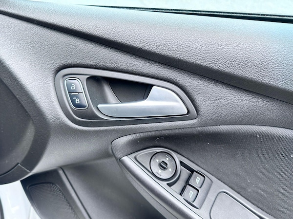 Used Ford Focus 2018 for sale - 76179597: Photo 15