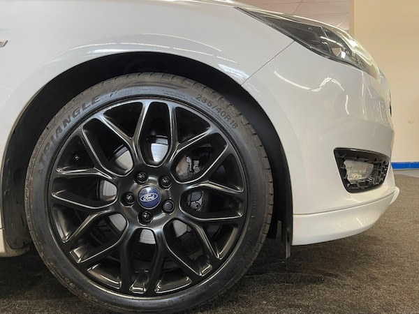 Used Ford Focus 2018 for sale - 76179597: Photo 16