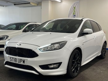 Used Ford Focus 2018 for sale - 76179597: Photo 2