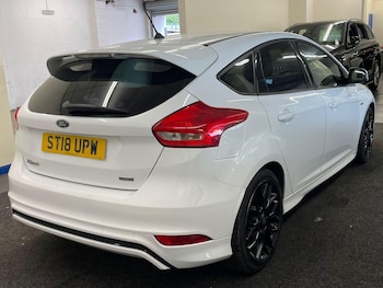 Used Ford Focus 2018 for sale - 76179597: Photo 4