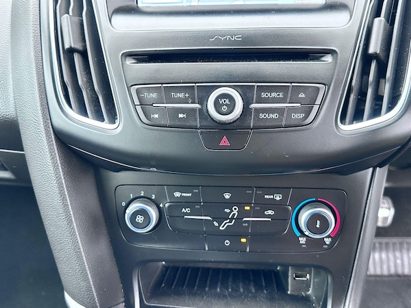 Used Ford Focus 2018 for sale - 76179597: Photo 9