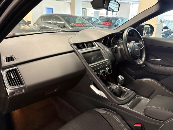 Used Jaguar E-Pace 2018 for sale - 76226547: Photo 7