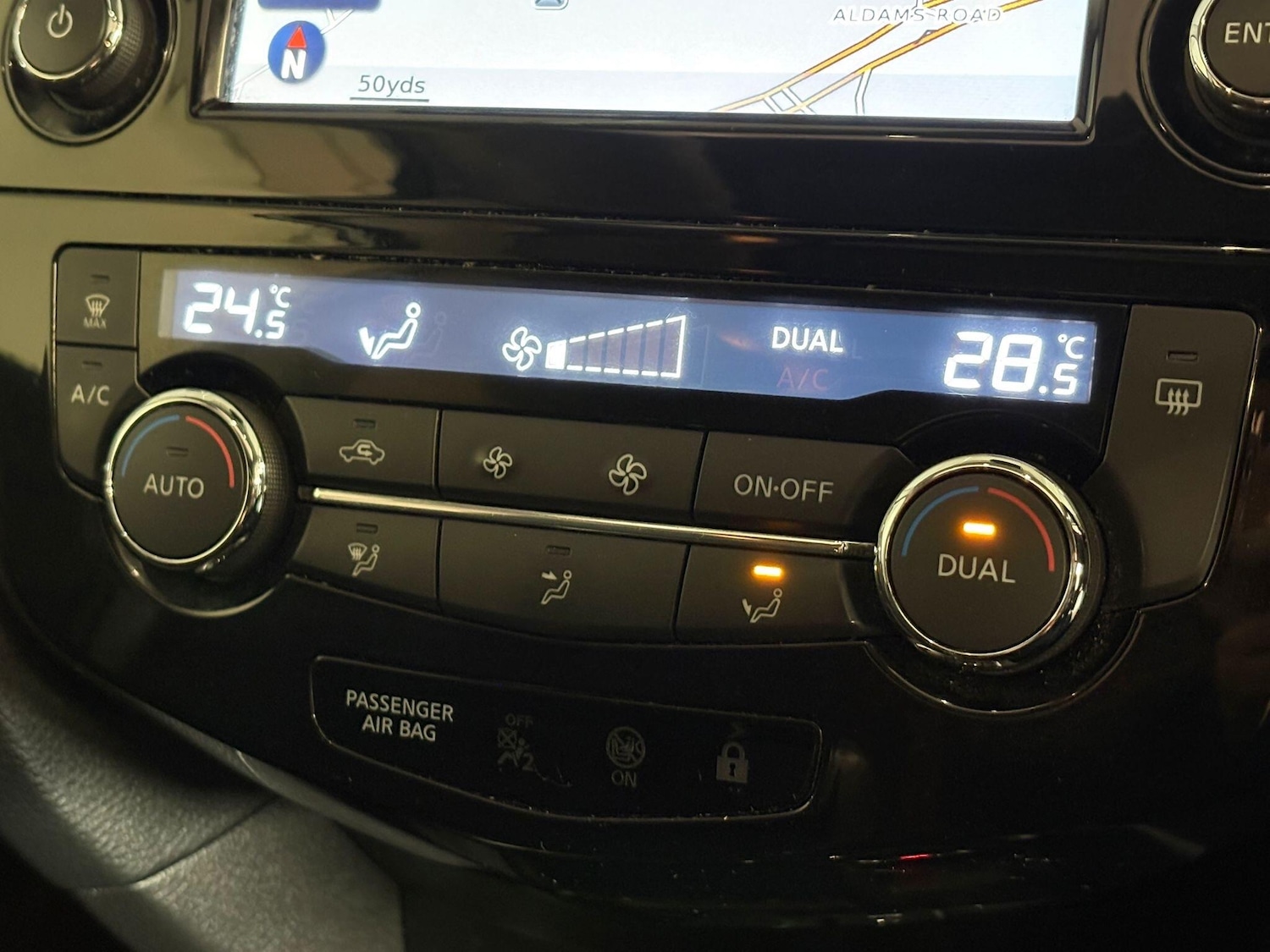 Used Nissan X-Trail 2015 for sale - 77191566: Photo 32