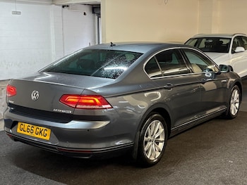 Used Volkswagen Passat 2016 for sale - 77344315: Photo