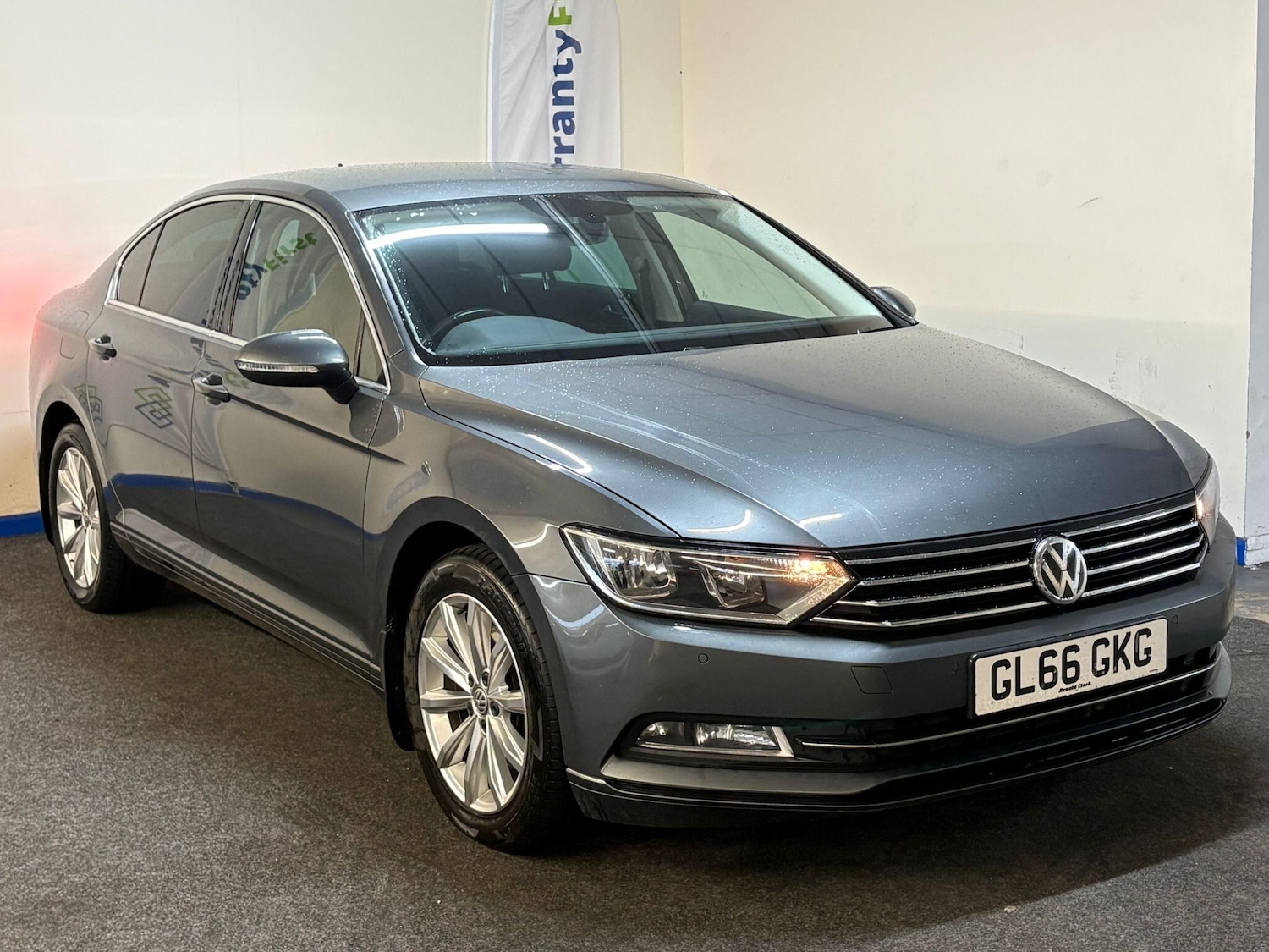 Used Volkswagen Passat 2016 for sale - 77344315: Photo 6