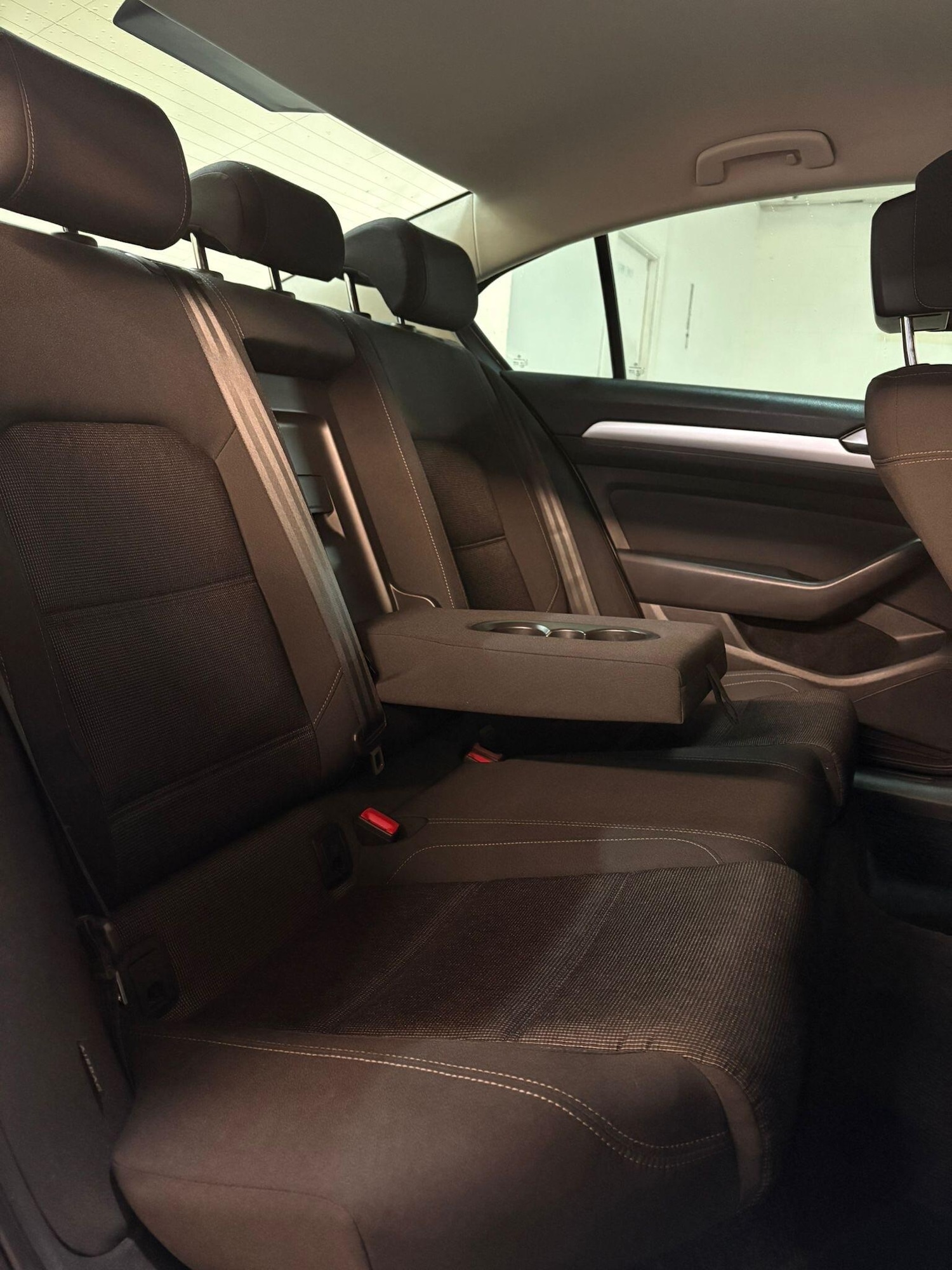 Used Volkswagen Passat 2016 for sale - 77344315: Photo 9