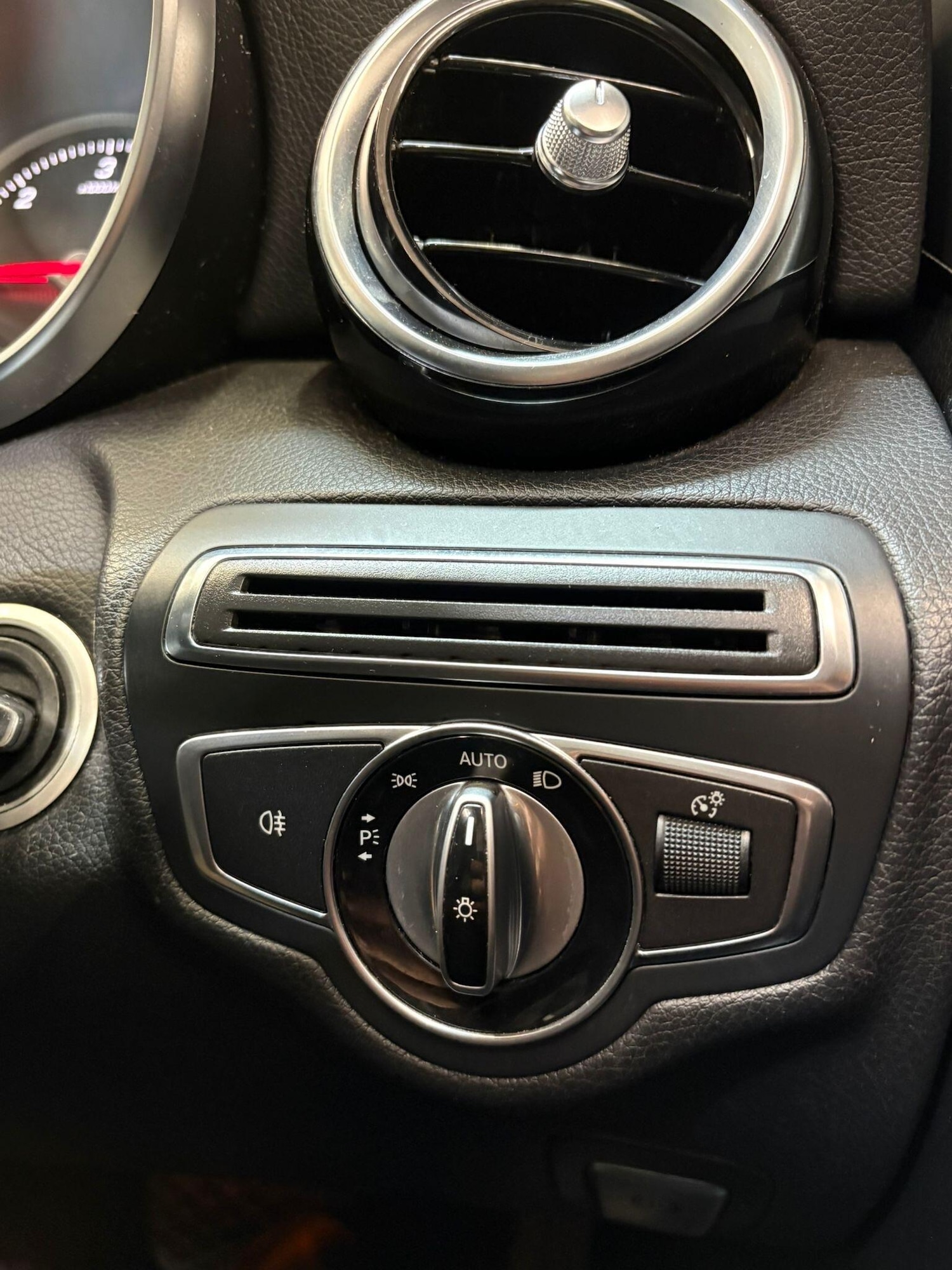 Used Mercedes-Benz C Class 2014 for sale - 78099822: Photo 22