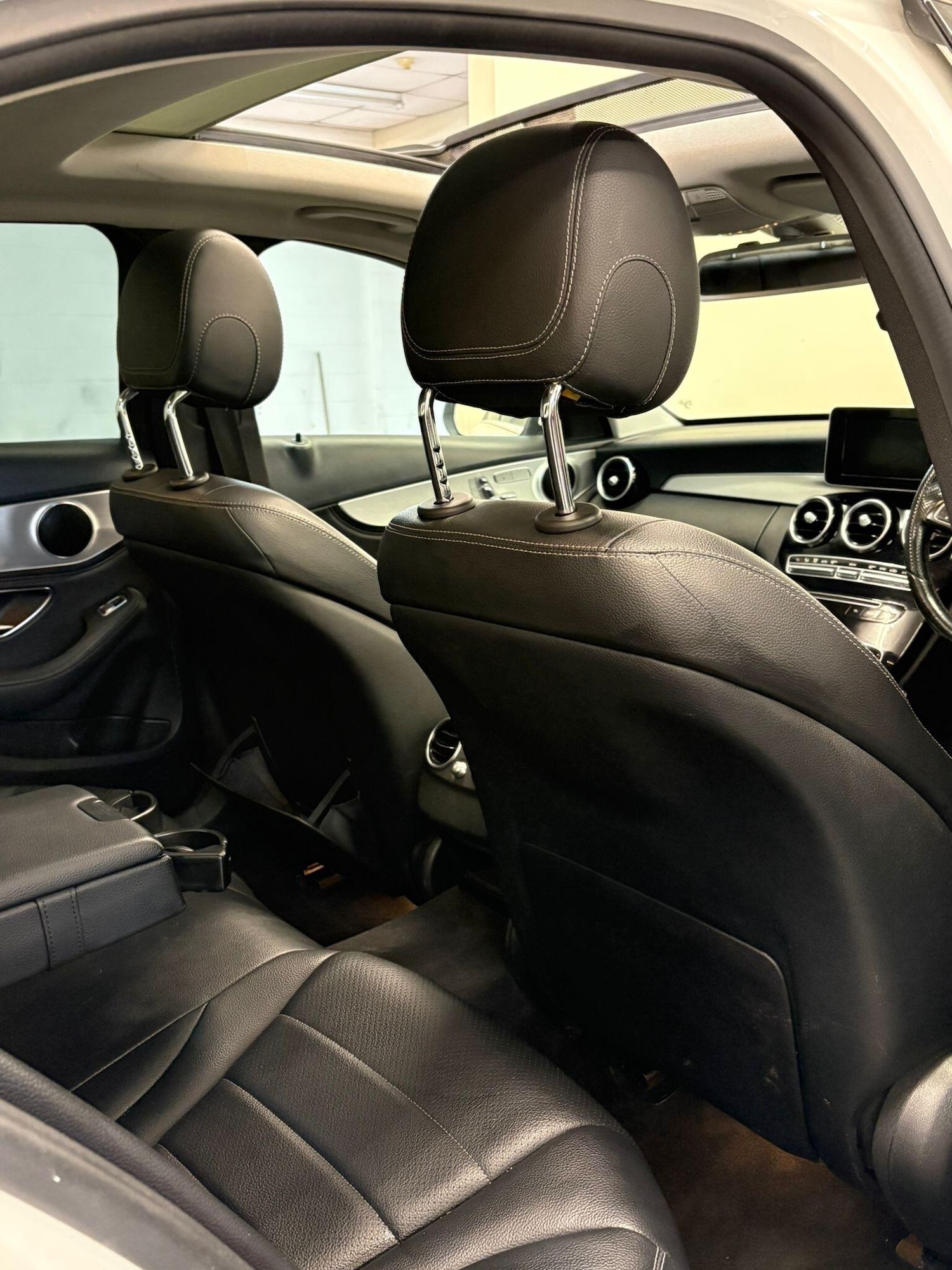 Used Mercedes-Benz C Class 2014 for sale - 78099822: Photo 8