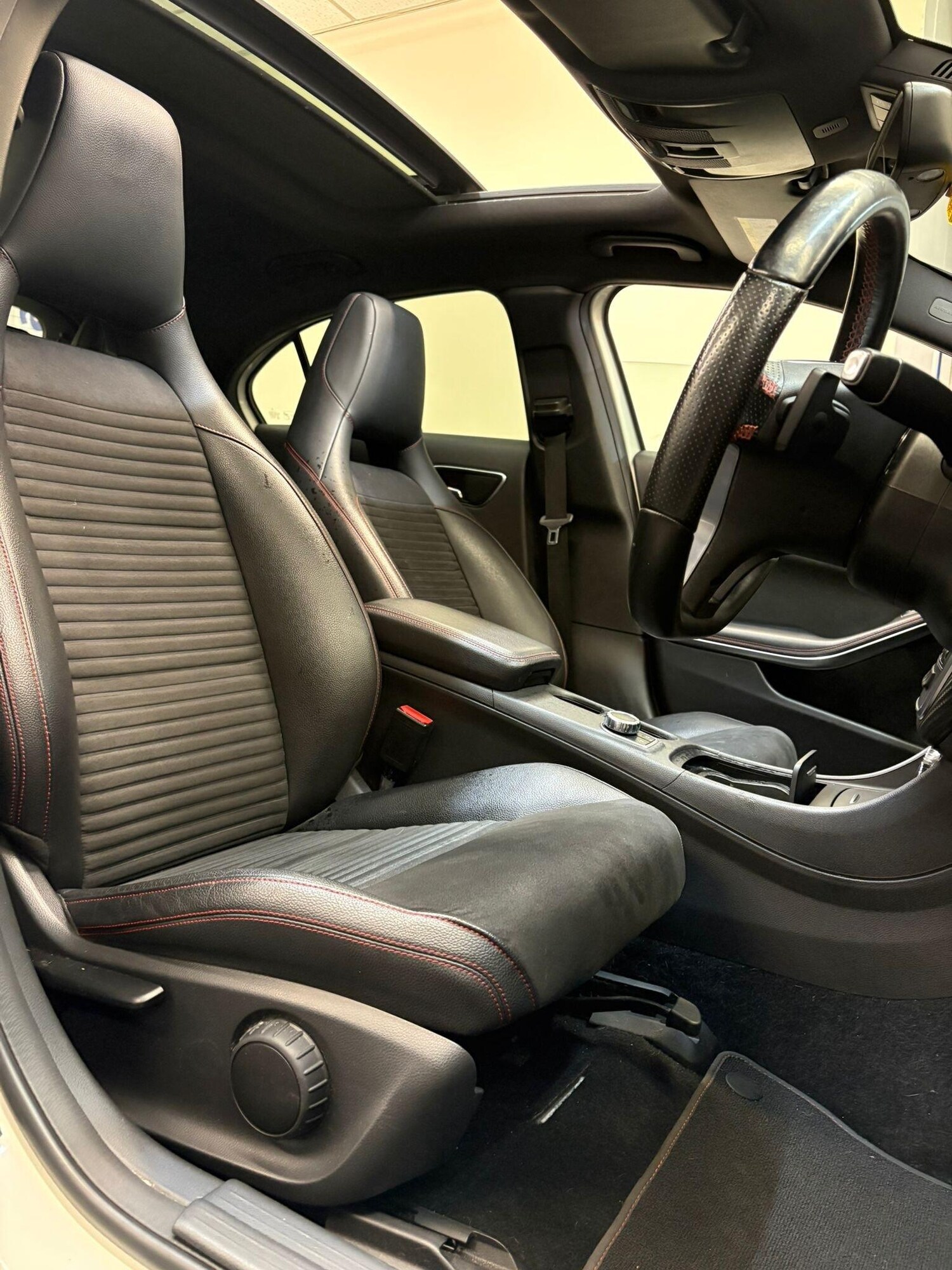 Used Mercedes-Benz A-Class for sale - 77484250: Photo 10