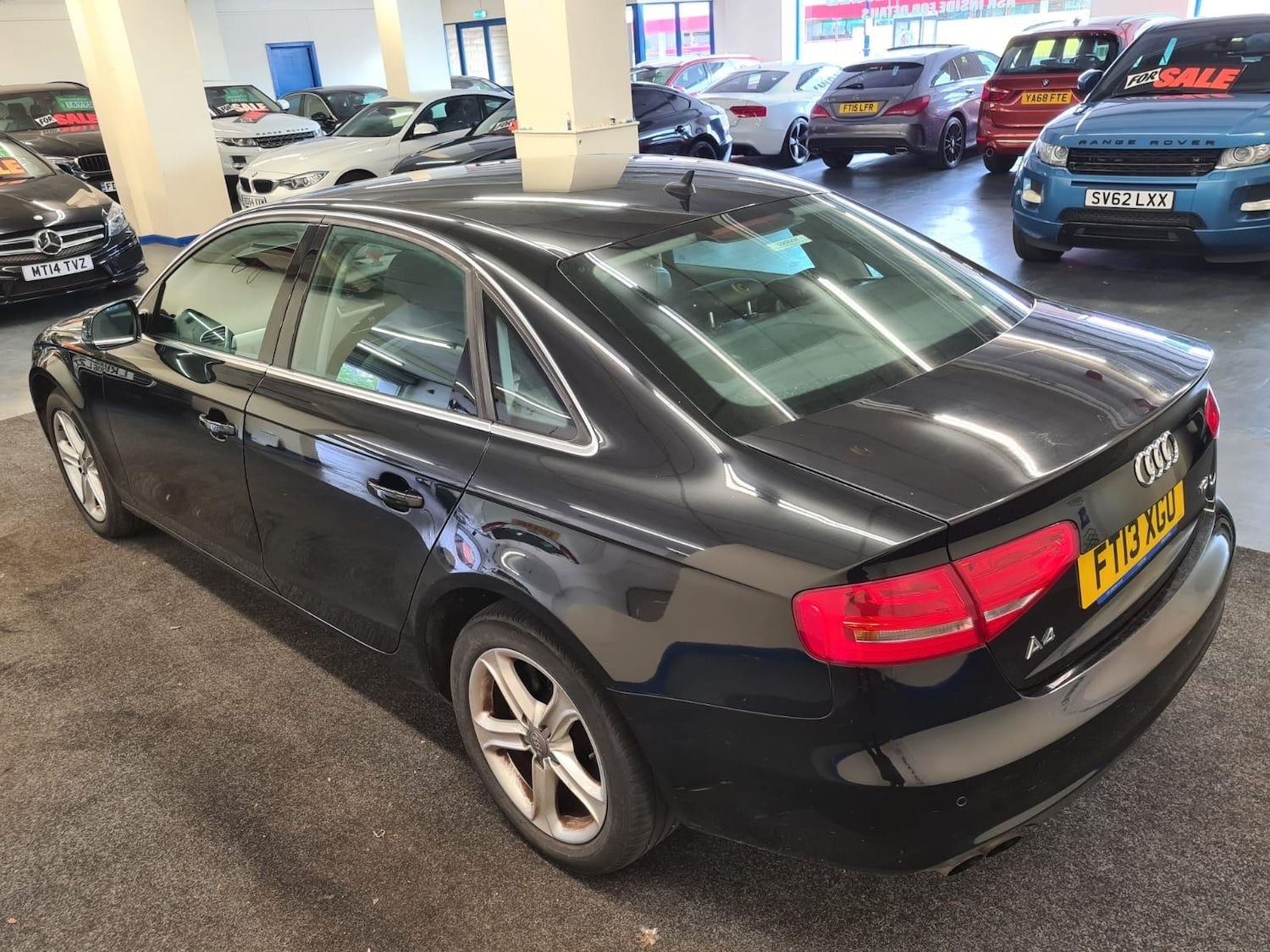 Used Audi A4 2013 for sale - 76671616: Photo 8