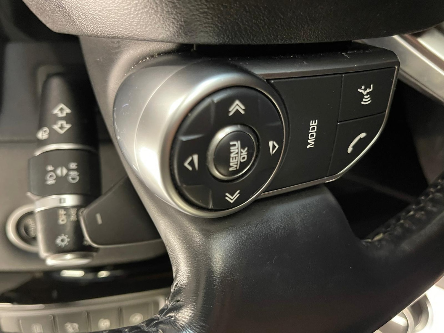 Used Land Rover Discovery 2017 for sale - 76623234: Photo 25