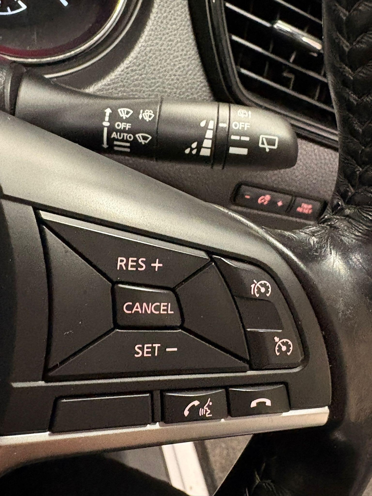 Used Nissan X-Trail 2017 for sale - 76990496: Photo 16