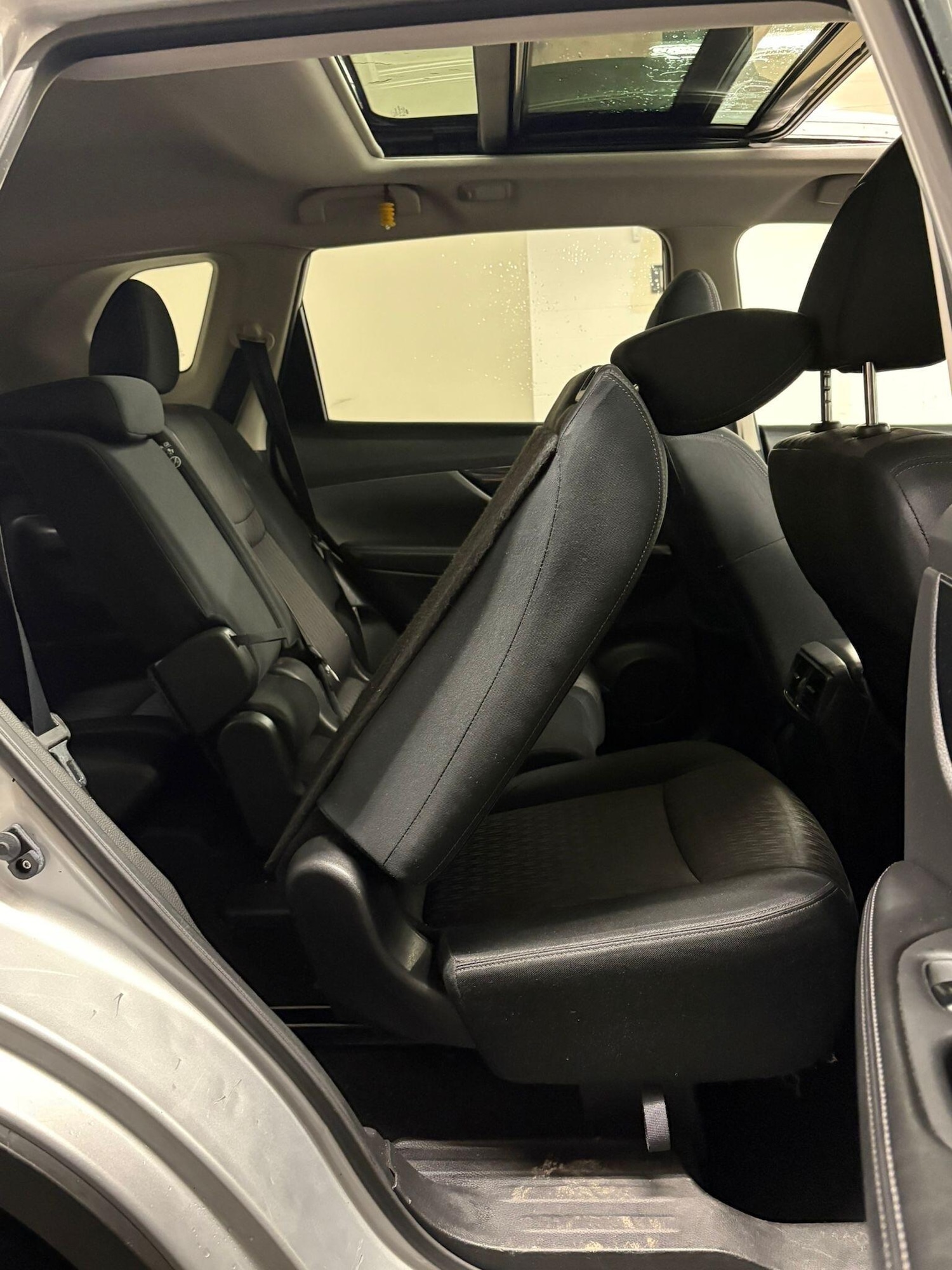 Used Nissan X-Trail 2017 for sale - 76990496: Photo 28