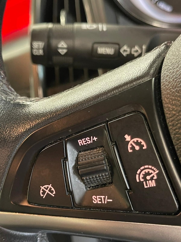 Used Vauxhall Astra 2014 for sale - 76227712: Photo 11