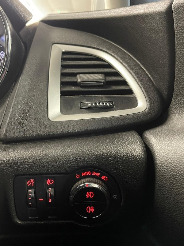 Used Vauxhall Astra 2014 for sale - 76227712: Photo 12