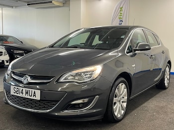 Used Vauxhall Astra 2014 for sale - 76227712: Photo 2