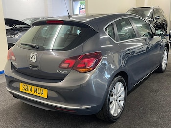 Used Vauxhall Astra 2014 for sale - 76227712: Photo 4