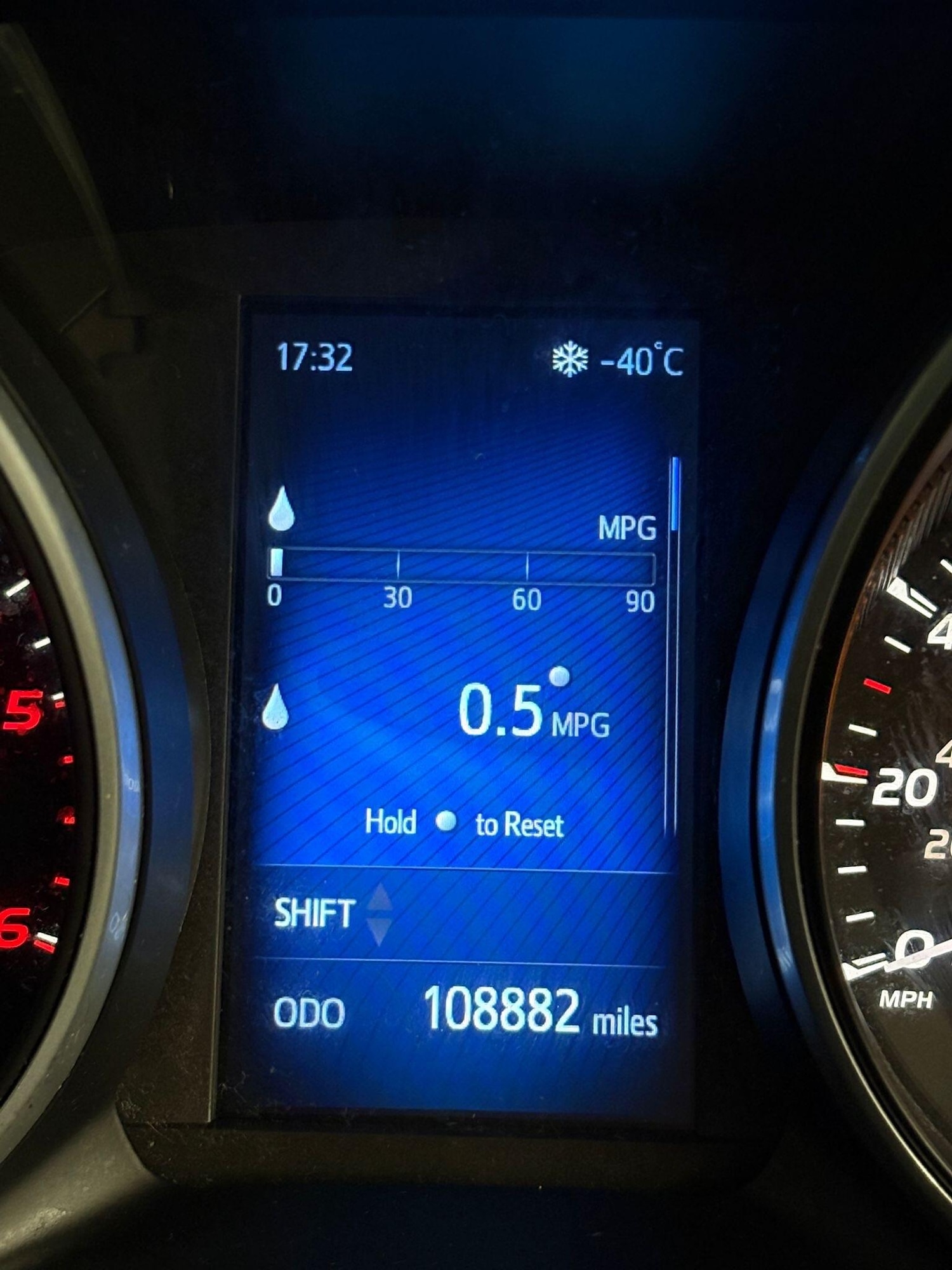 Used Toyota Avensis 2018 for sale - 77343906: Photo 16