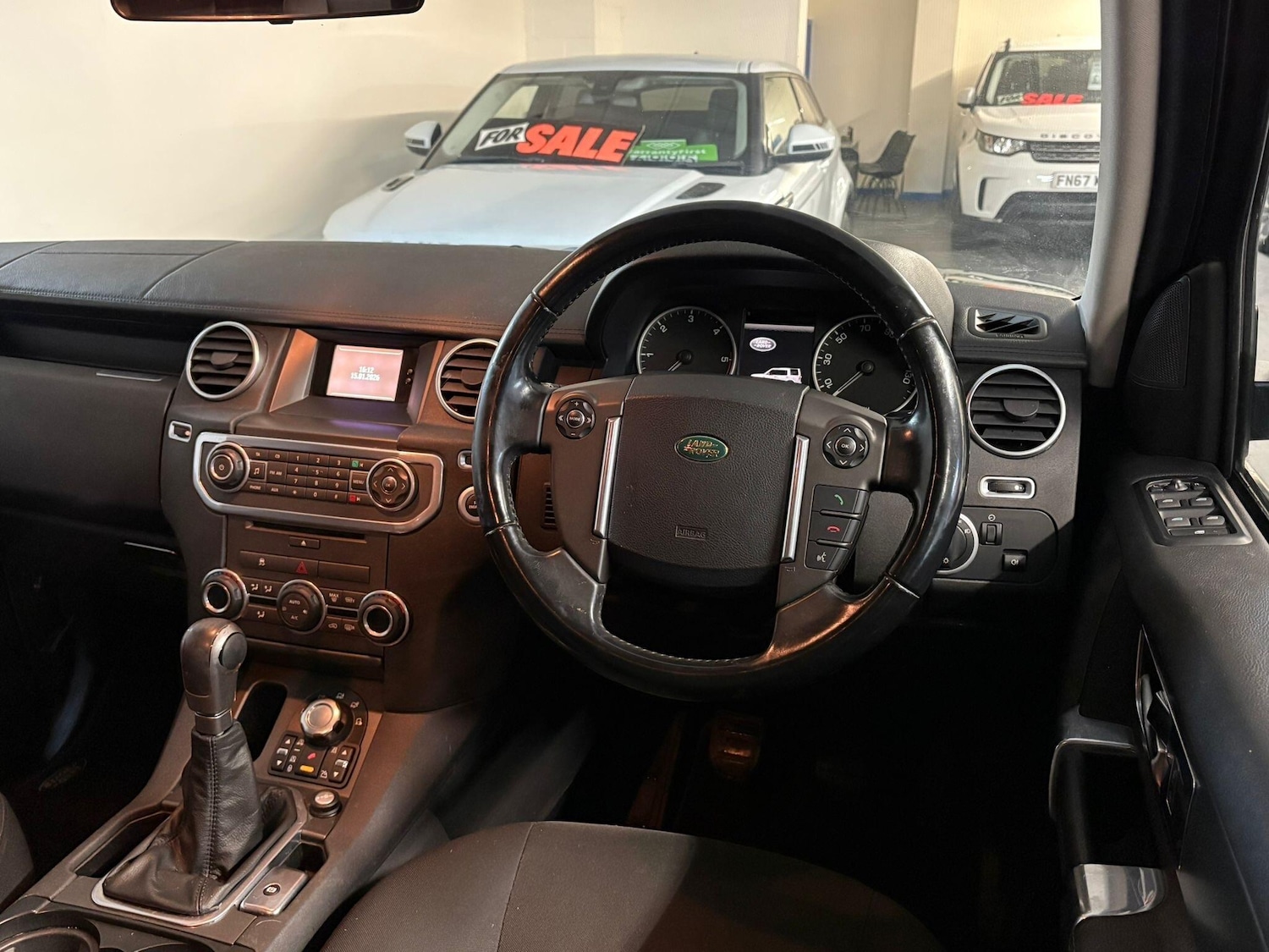 Used Land Rover Discovery 2010 for sale - 77230313: Photo 10