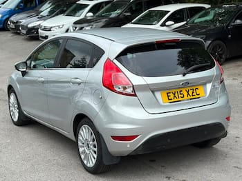 Used Ford Fiesta 2015 for sale - 79645319: Photo
