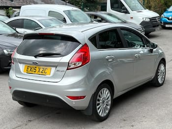 Used Ford Fiesta 2015 for sale - 79645319: Photo