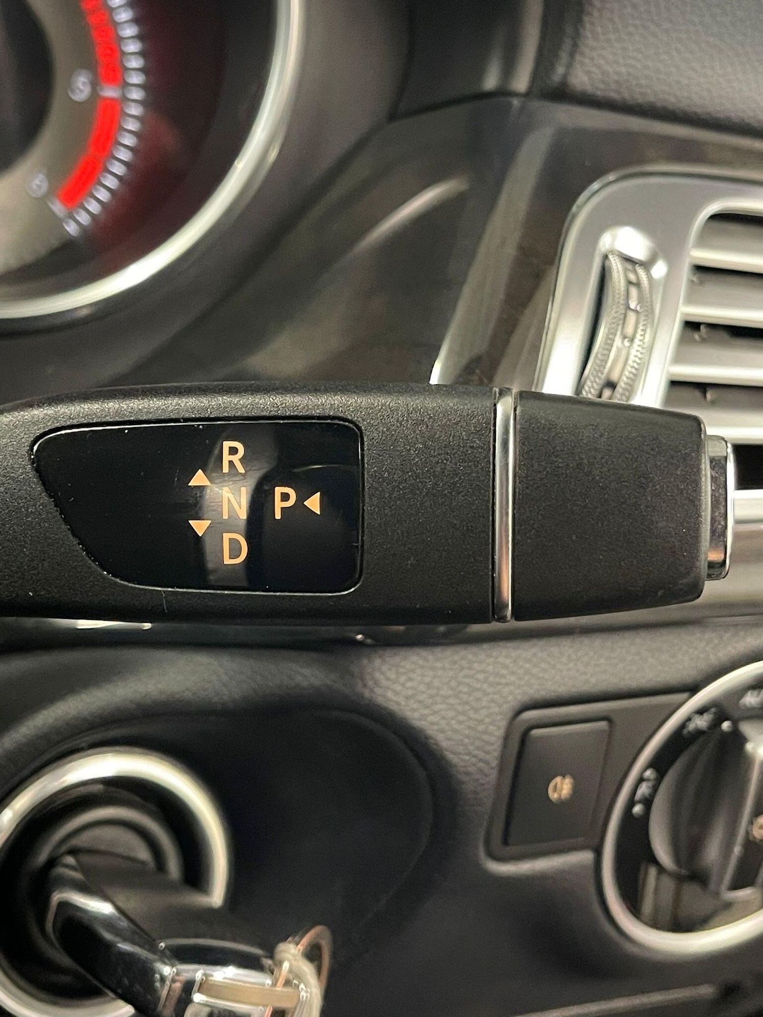 Used Mercedes-Benz CLS 2013 for sale - 76936131: Photo 12