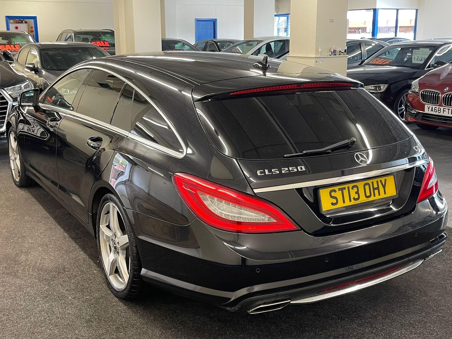 Used Mercedes-Benz CLS 2013 for sale - 76936131: Photo 3