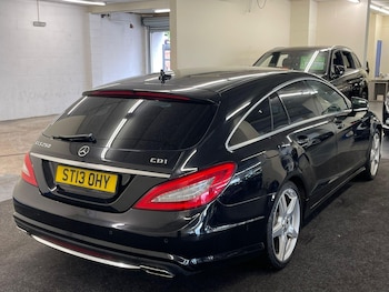 Used Mercedes-Benz CLS 2013 for sale - 76936131: Photo