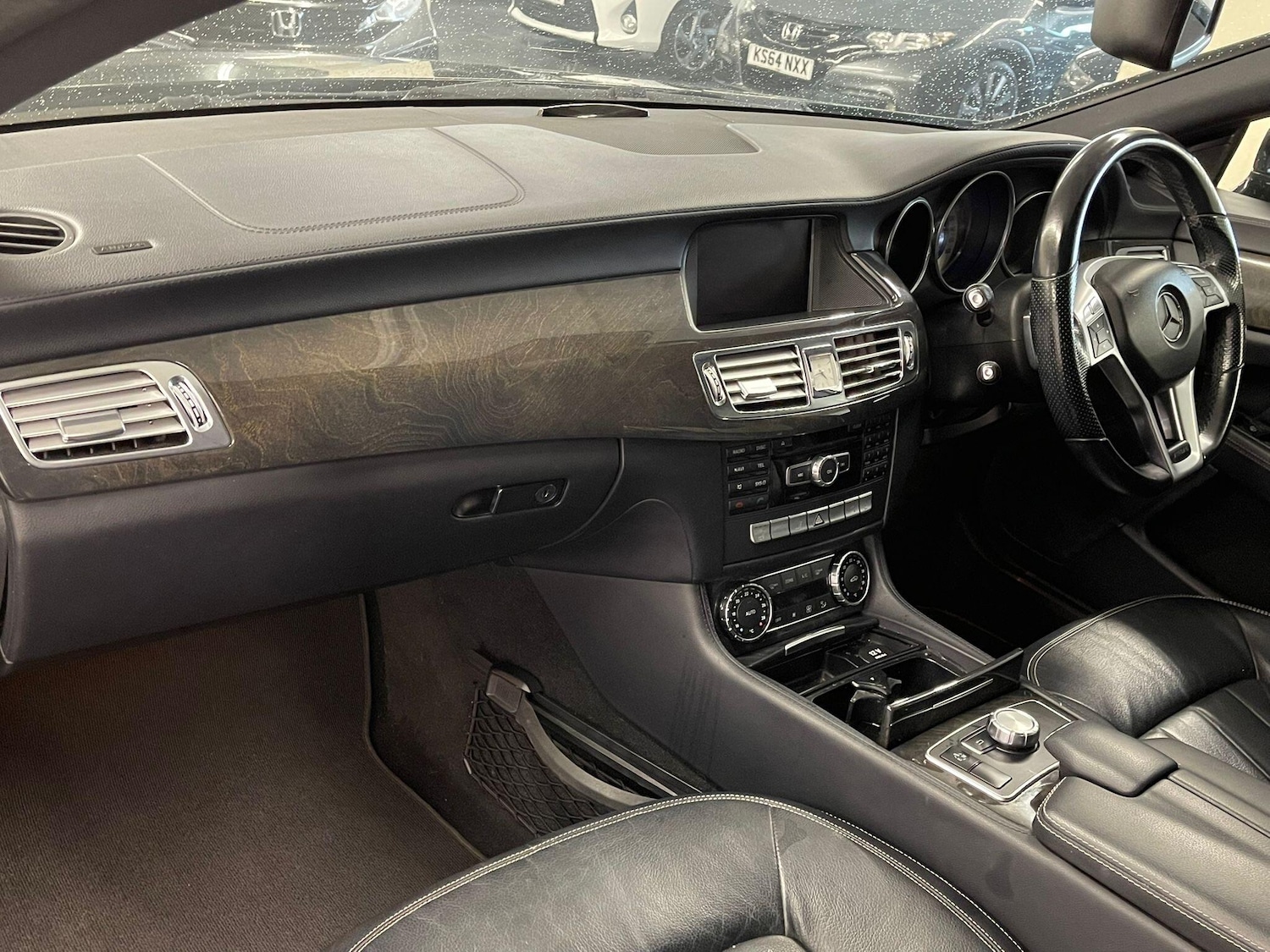 Used Mercedes-Benz CLS 2013 for sale - 76936131: Photo 6