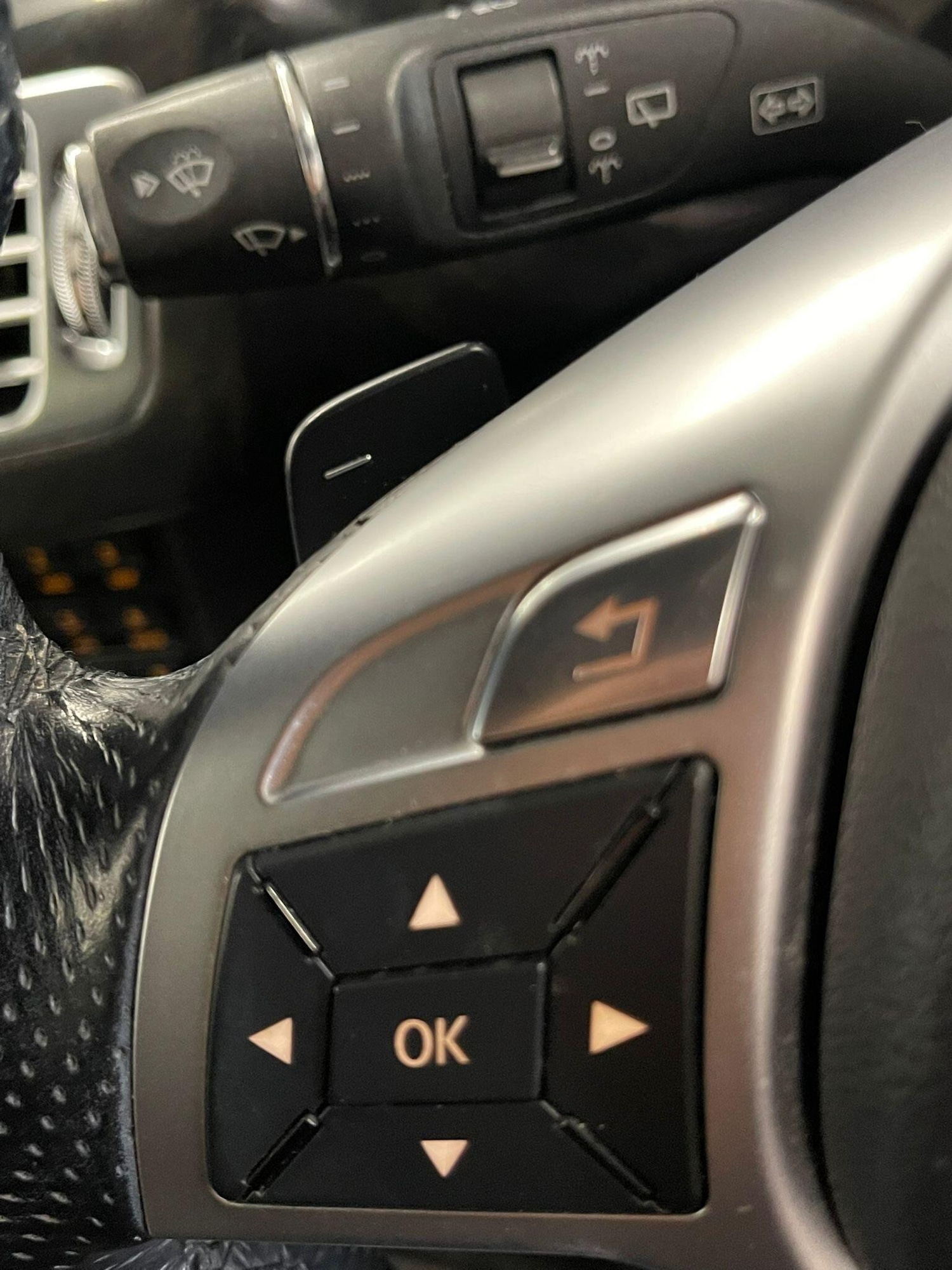 Used Mercedes-Benz CLS 2013 for sale - 76936131: Photo 9