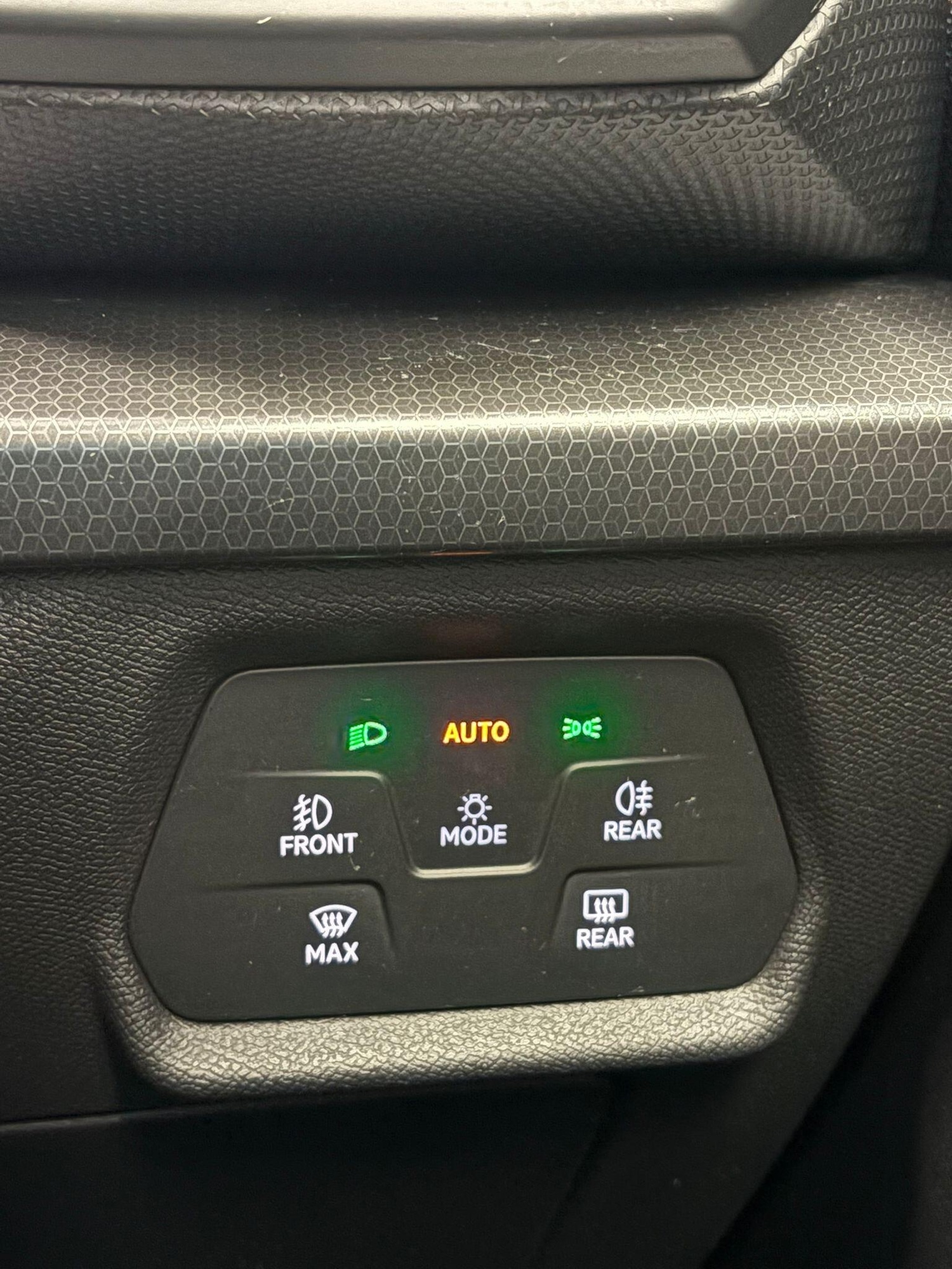 Used SEAT Leon 2020 for sale - 77387530: Photo 17