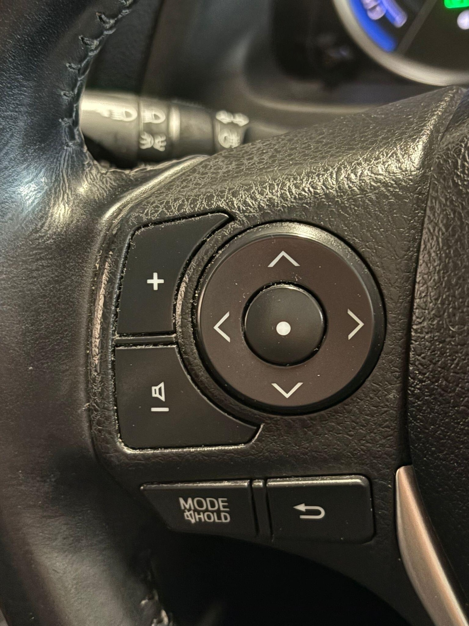 Used Toyota Auris 2013 for sale - 76360923: Photo 17