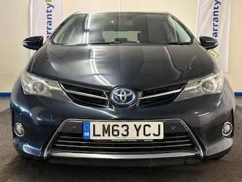 Used Toyota Auris 2013 for sale - 76360923: Photo