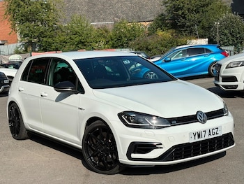 Used Volkswagen Golf 2017 for sale - 79495974: Photo
