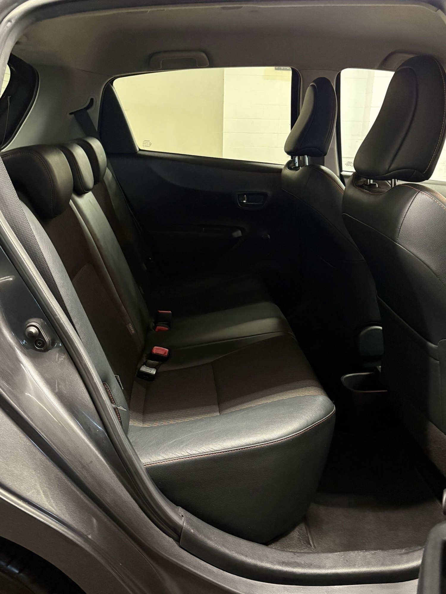 Used Toyota Yaris 2012 for sale - 76936254: Photo 10