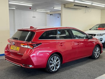 Used Toyota Auris 2015 for sale - 75552596: Photo