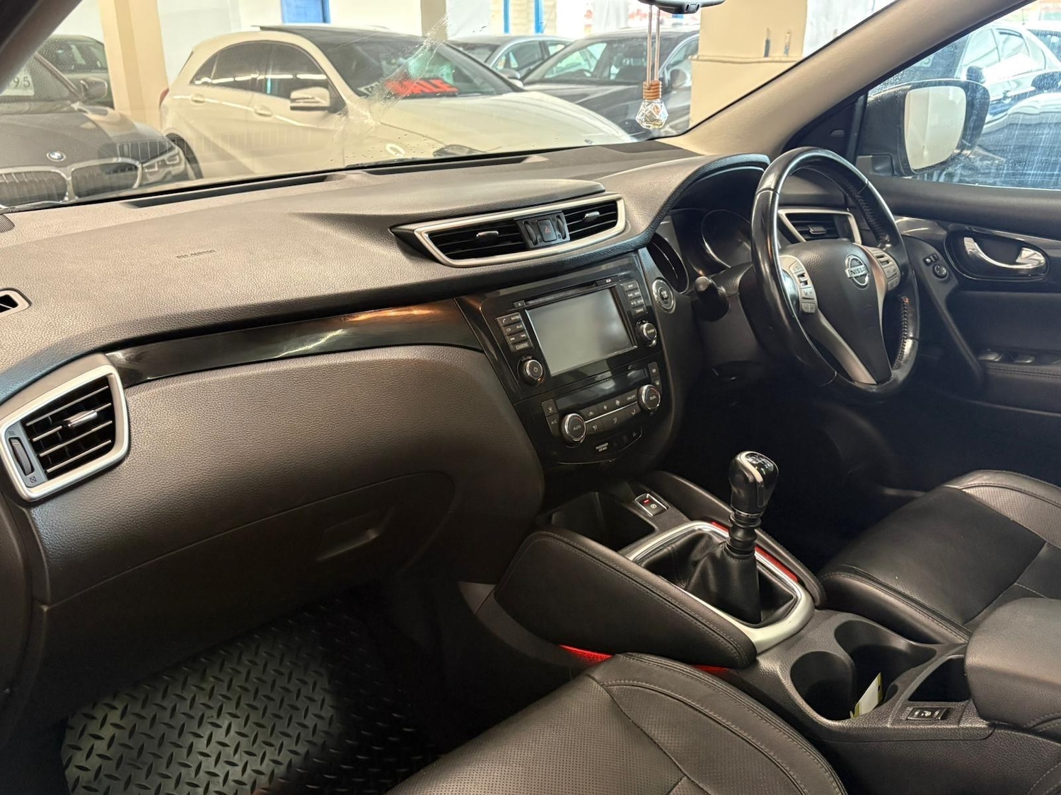Used Nissan Qashqai 2014 for sale - 76361268: Photo 6