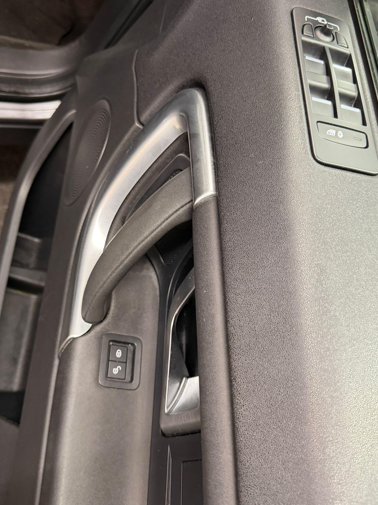 Used Land Rover Discovery Sport 2016 for sale - 77016576: Photo 18