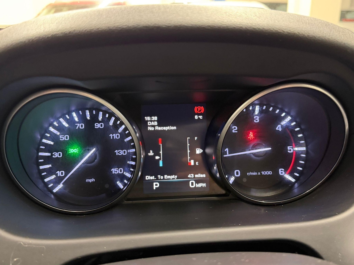 Used Land Rover Discovery Sport 2016 for sale - 77016576: Photo 21