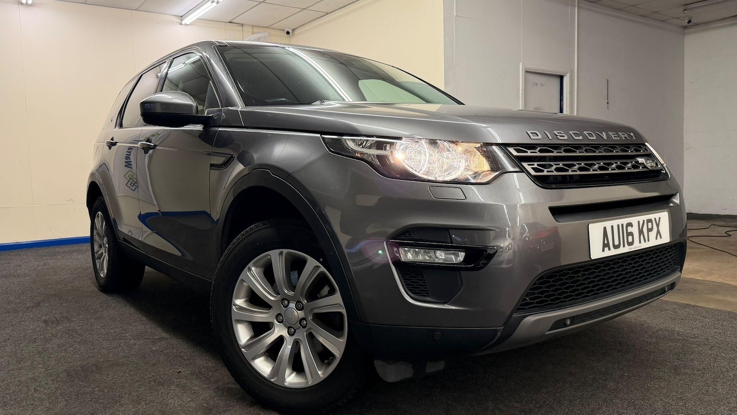 Used Land Rover Discovery Sport 2016 for sale - 77016576: Photo 4