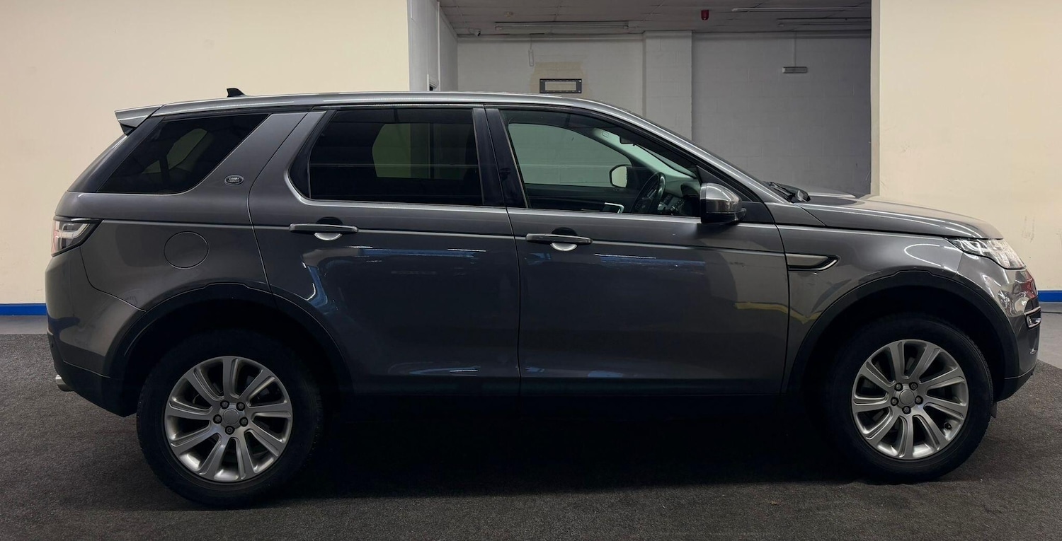 Used Land Rover Discovery Sport 2016 for sale - 77016576: Photo 9