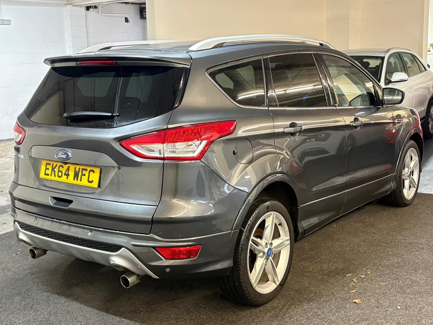 Used Ford Kuga 2014 for sale - 77306057: Photo 3