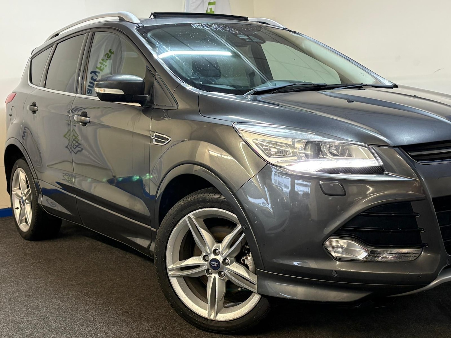Used Ford Kuga 2014 for sale - 77306057: Photo 4