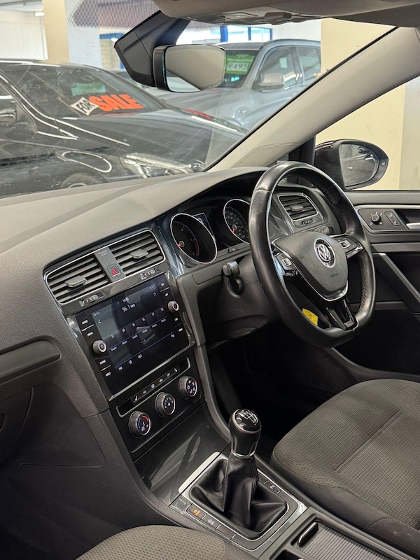 Used Volkswagen Golf 2018 for sale - 74691194: Photo 8