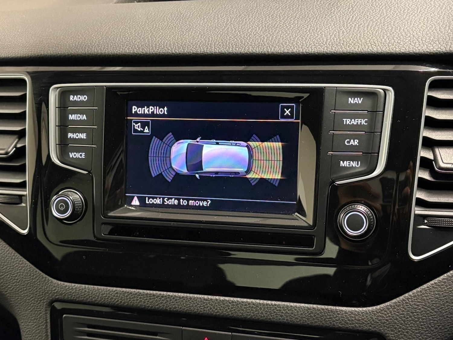 Used Volkswagen Golf SV 2015 for sale - 76623235: Photo 19