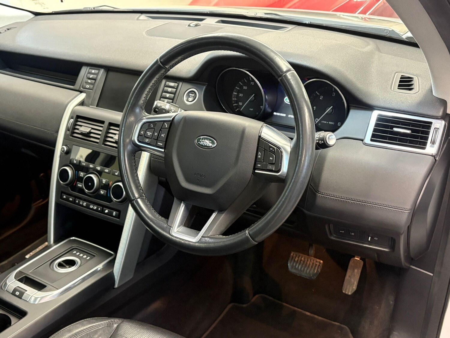 Used Land Rover Discovery Sport for sale - 77469127: Photo 34