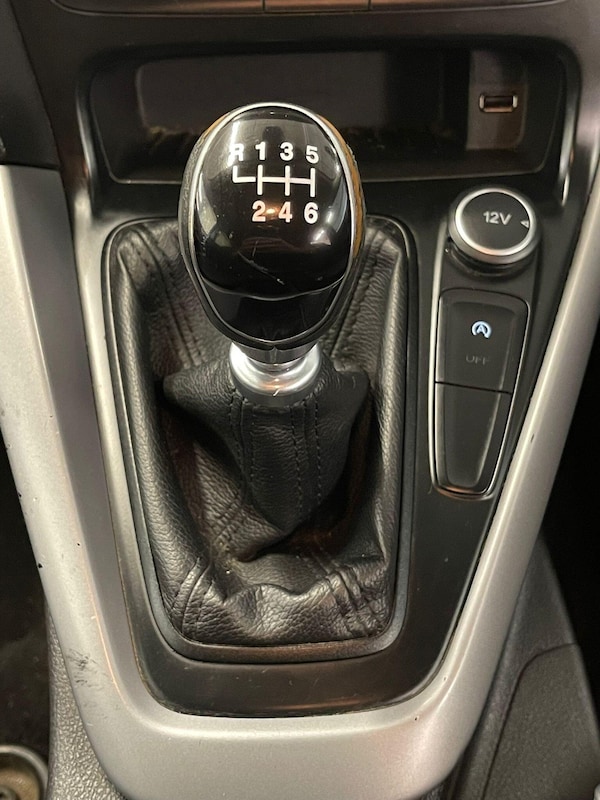 Used Ford Focus 2016 for sale - 76226286: Photo 5