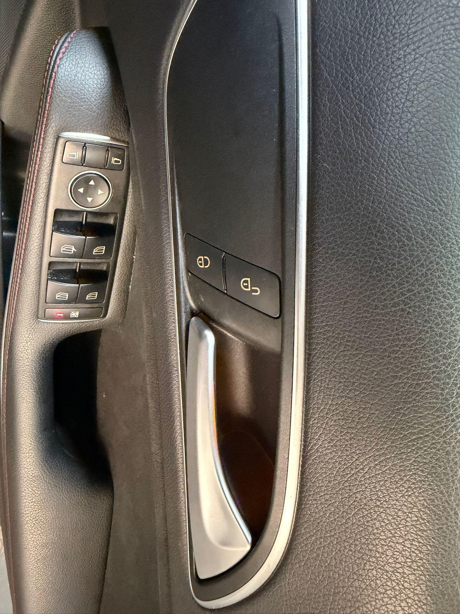 Used Mercedes-Benz A-Class 2015 for sale - 77305449: Photo 17